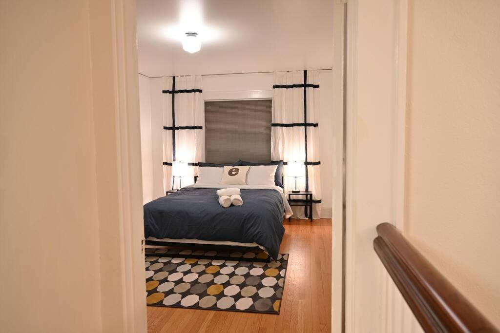 U-District Warmth 8 Mins Walk To Uw Villa Seattle Eksteriør bilde